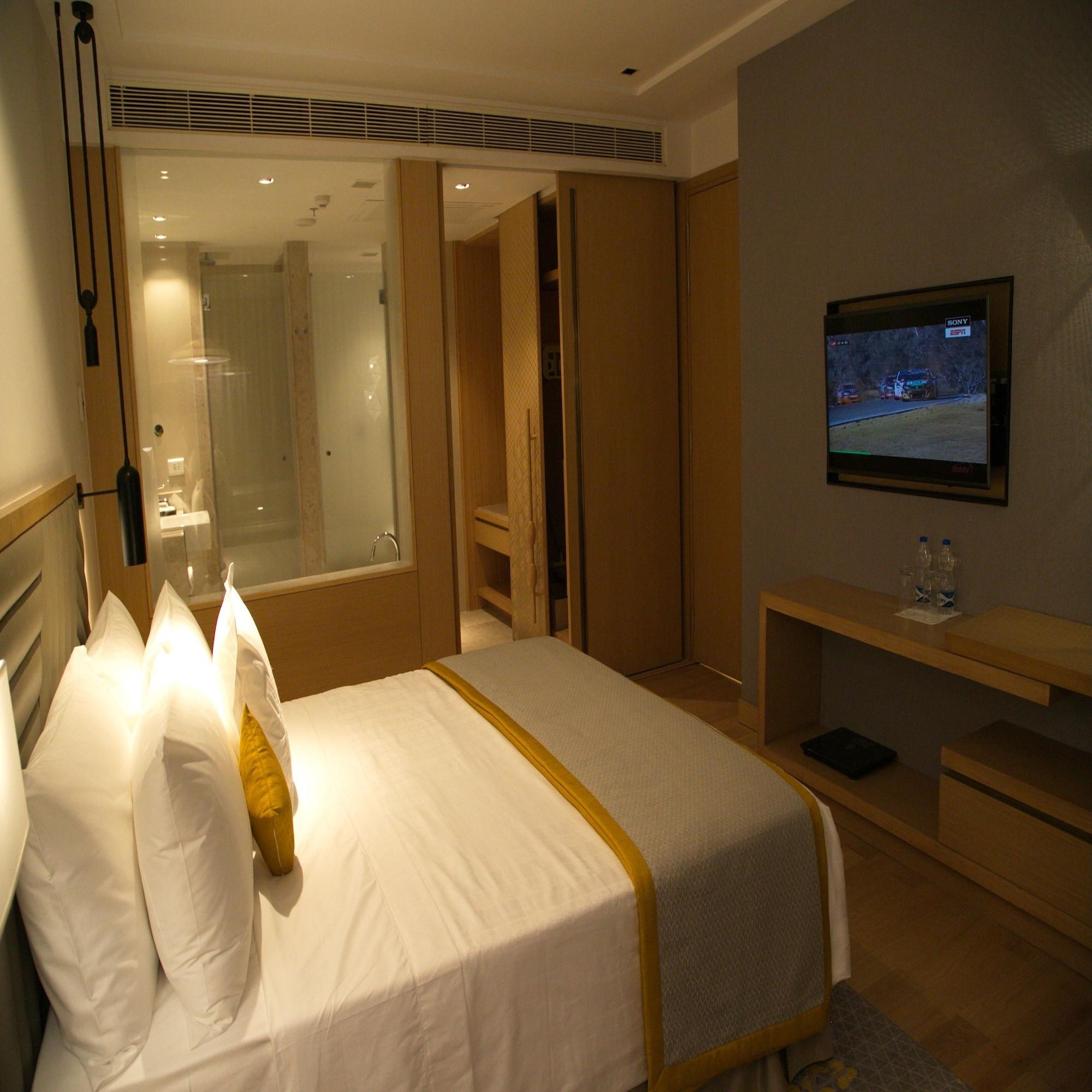 Welcomhotel By Itc Hotels, Racecourse, Коимбатур Экстерьер фото A room at the hotel
