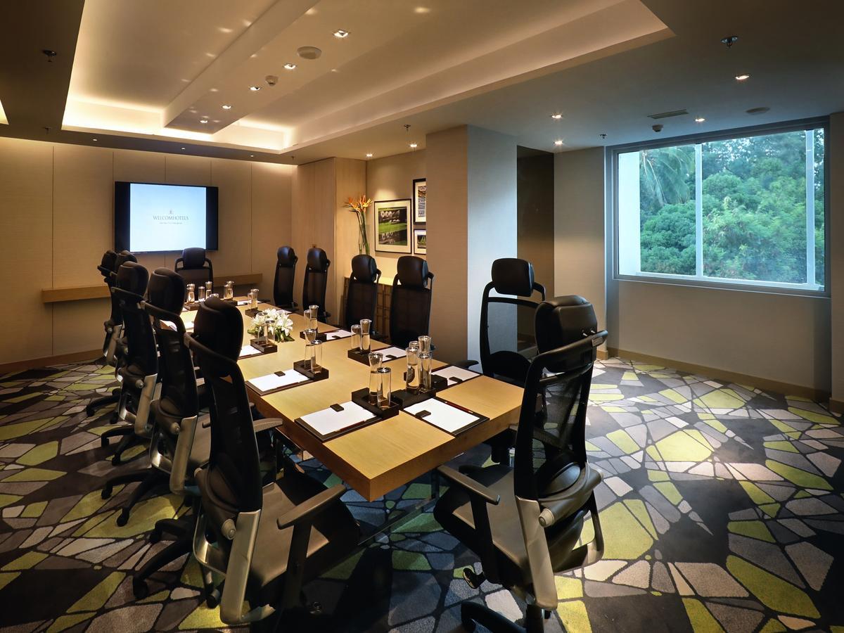 Welcomhotel By Itc Hotels, Racecourse, Коимбатур Экстерьер фото Meeting room