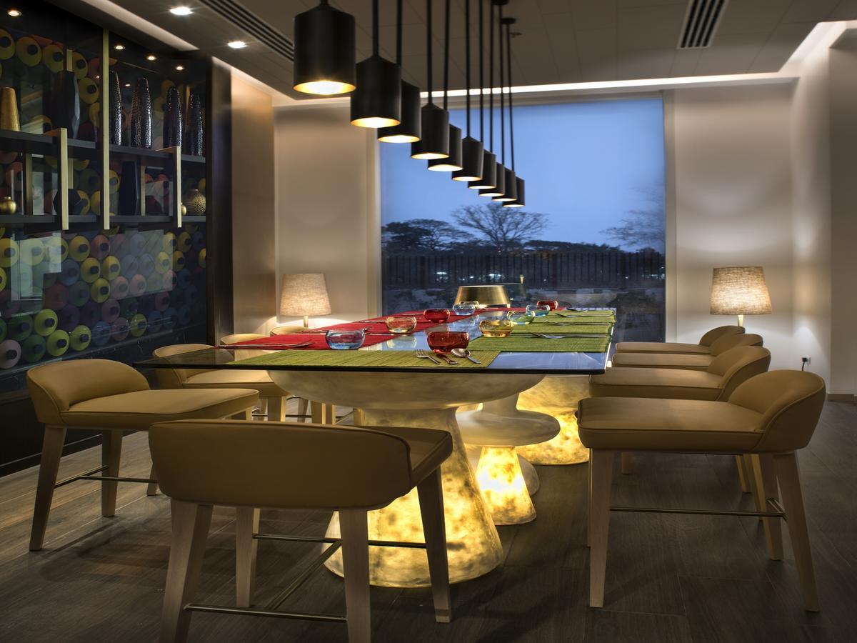 Welcomhotel By Itc Hotels, Racecourse, Коимбатур Экстерьер фото Interior design